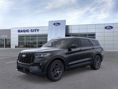 New 2025 Ford Explorer ST-Line w/ Premium Package