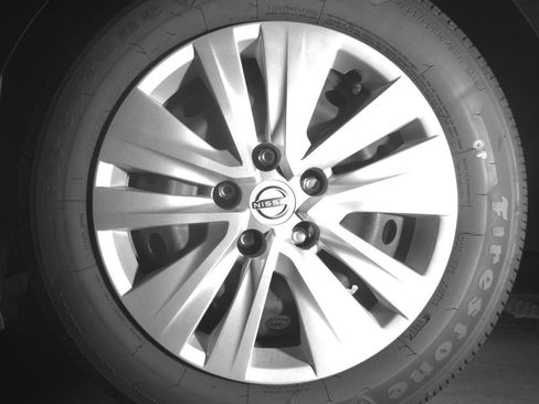 Used 2025 Nissan Sentra S FWD image 14