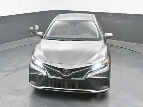 Used 2022 Toyota Camry XSE w/ Navigation Package image 14