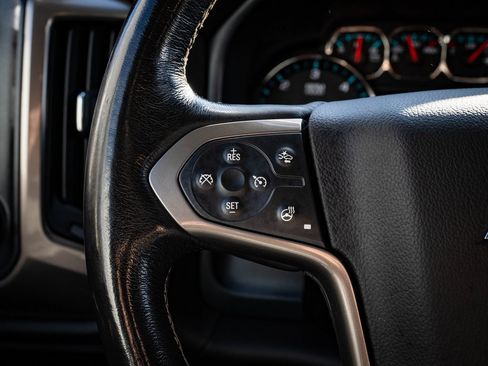 Used 2018 Chevrolet Silverado 2500 High Country image 31