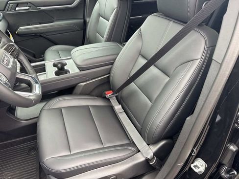 New 2026 GMC Acadia Elevation w/ Black Edition FWD image 25