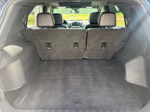 Used 2022 Chevrolet Equinox RS w/ RS Leather Package FWD image 56