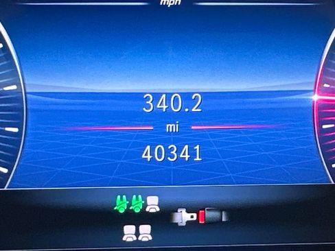 Certified 2024 Mercedes-Benz GLS 450 4MATIC image 4