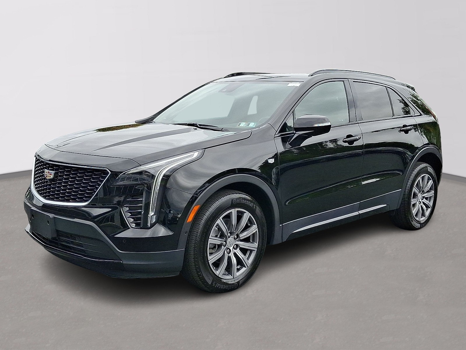 Used 2022 Cadillac XT4 Sport w/ Comfort Package AWD/4WD image 1