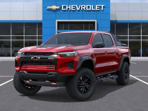 New 2025 Chevrolet Colorado ZR2 w/ Midnight Edition image 24