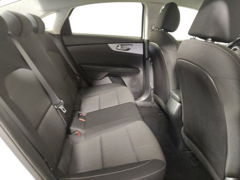 Used 2022 Kia Forte Sedan FWD image 19