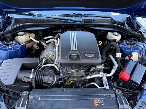 Used 2021 Cadillac CT5 Sport w/ Climate Package RWD image 9