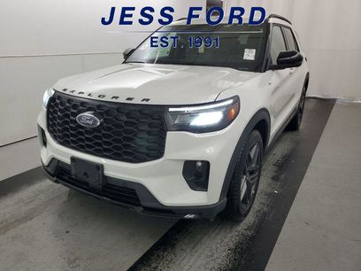 Used 2025 Ford Explorer ST-Line w/ ST-Line Street Pack