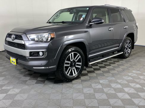 Used 2019 Toyota 4Runner Limited AWD/4WD image 6