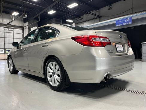 Used 2016 Subaru Legacy 2.5i Premium w/ Moonroof Package AWD/4WD image 5