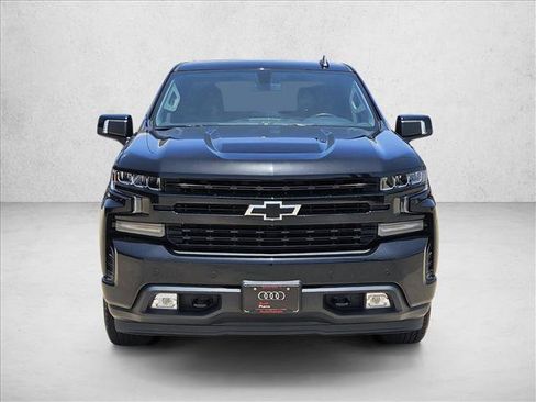 Used 2019 Chevrolet Silverado 1500 RST AWD/4WD image 2
