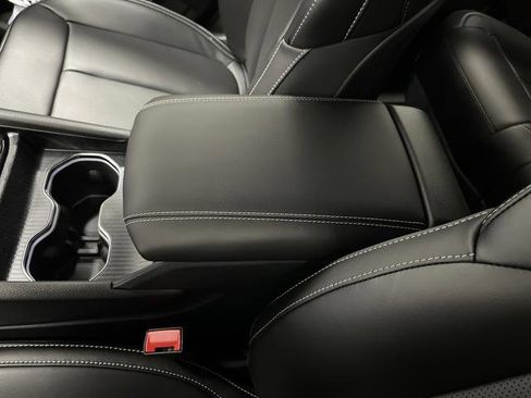 New 2026 Jeep Grand Cherokee Limited w/ Luxury Tech Group II image 21