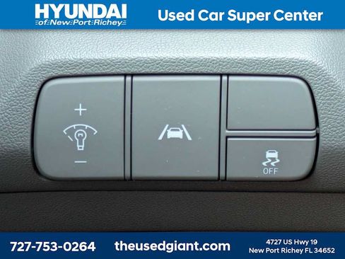 Certified 2023 Hyundai Elantra SEL w/ Convenience Package FWD image 25