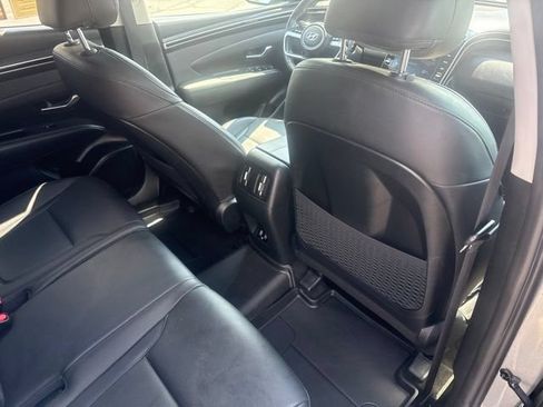 Used 2023 Hyundai Tucson SEL w/ Convenience Package FWD image 17