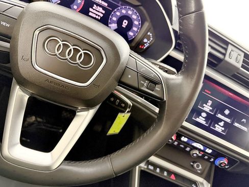 Used 2019 Audi Q3 2.0T Premium AWD/4WD image 54