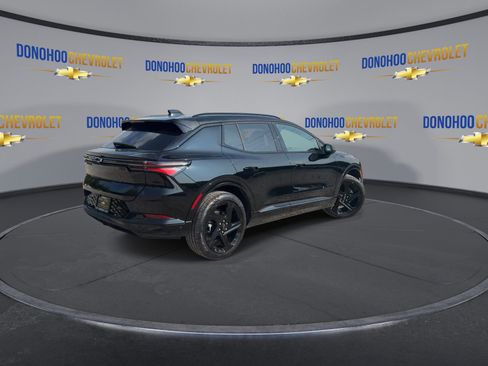 Used 2024 Chevrolet Equinox EV RS image 9