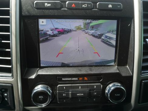 Used 2019 Ford F150 Lariat w/ Trailer Tow Package AWD/4WD image 26