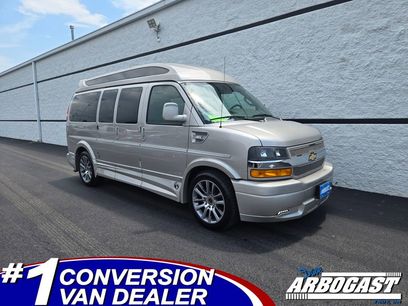 Used 2019 Chevrolet Express 2500 w/ Enhanced Convenience Package