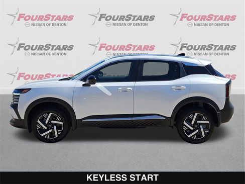 New 2026 Nissan Kicks SV image 8