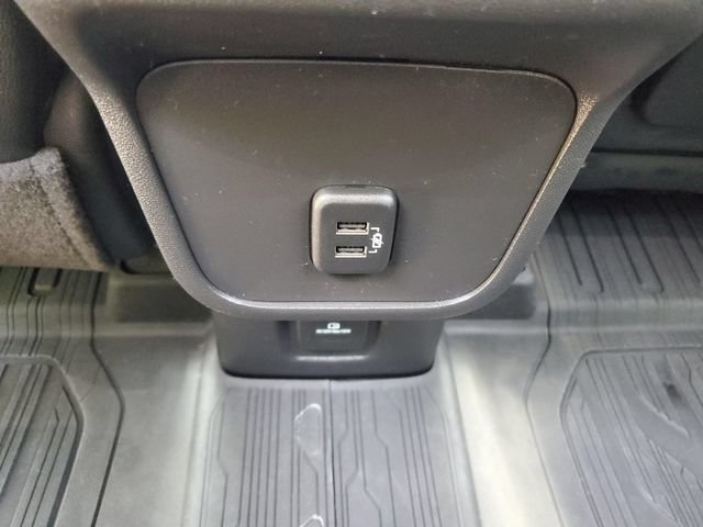 Used 2024 GMC Terrain AT4 AWD/4WD image 24