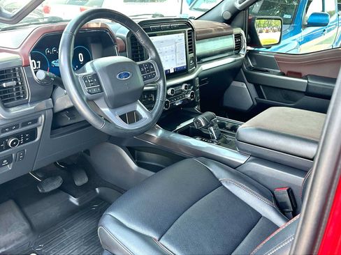 Used 2023 Ford F150 Lariat AWD/4WD image 18