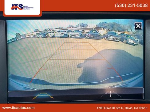 Used 2018 Chevrolet Colorado LT w/ Safety Package image 16