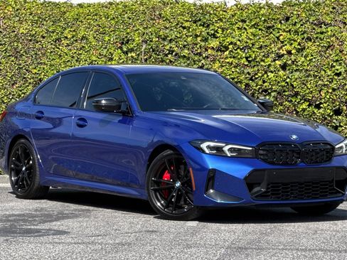 Used 2024 BMW M340i w/ Premium Package RWD image 2