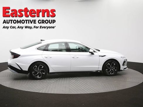 Used 2025 Hyundai Sonata SEL FWD image 44