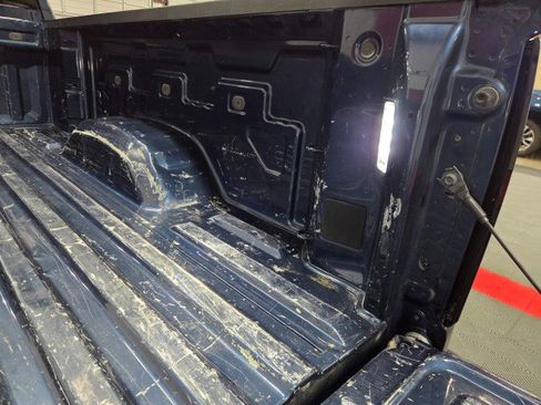 Used 2022 Chevrolet Silverado 2500 LT w/ Convenience Package image 31