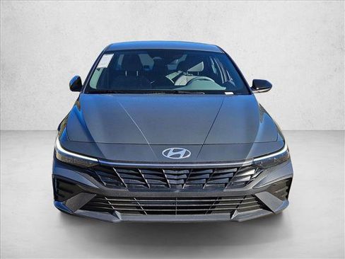 New 2025 Hyundai Elantra Sport image 6