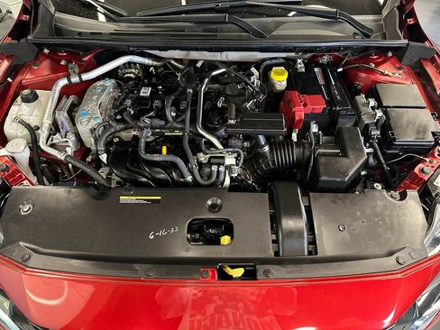 Used 2024 Nissan Sentra SV FWD image 23