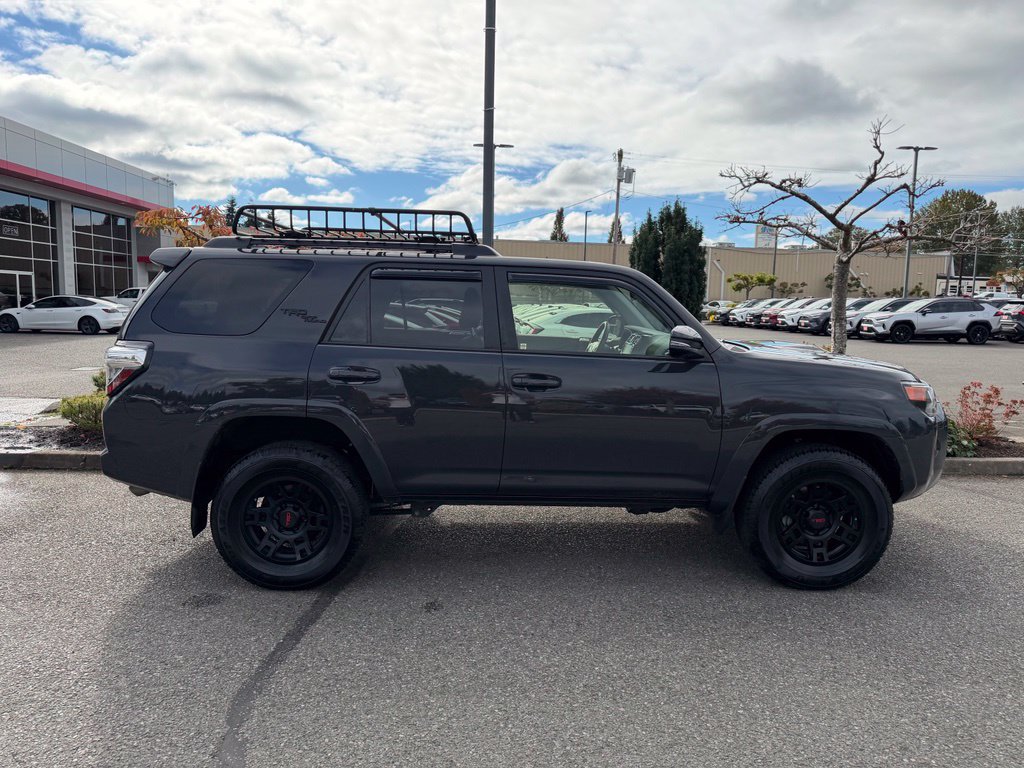 Used 2024 Toyota 4Runner TRD Off-Road Premium w/ Off Road Premium Plus Package AWD/4WD image 6