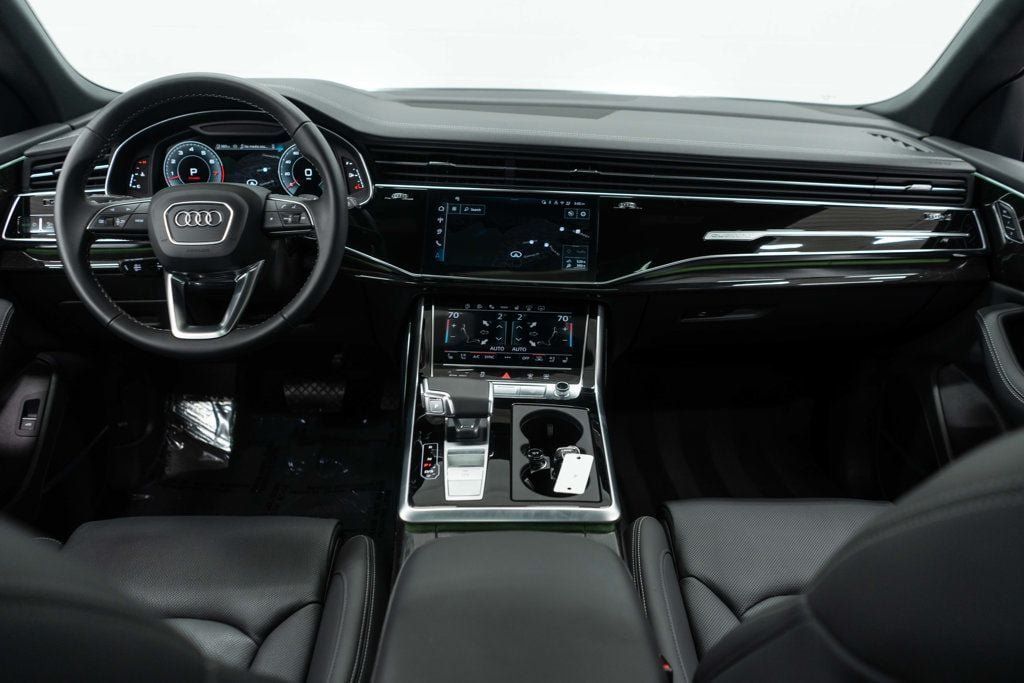 Used 2026 Audi Q8 Prestige w/ Prestige Package AWD/4WD image 10