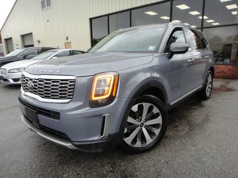Used 2021 Kia Telluride EX w/ EX Premium Package FWD image 1