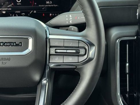 Certified 2025 GMC Yukon Denali AWD/4WD image 16