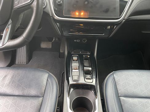 Used 2023 Chevrolet Bolt EUV LT w/ Convenience Package image 12