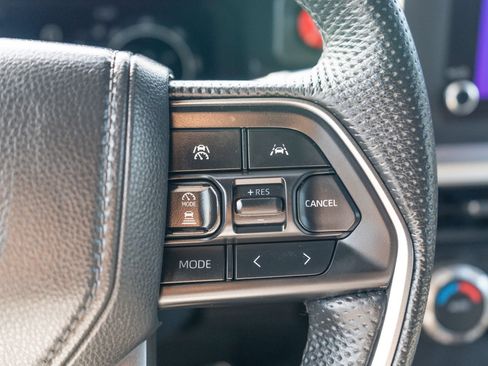 Certified 2025 Toyota Tacoma TRD Sport AWD/4WD image 29