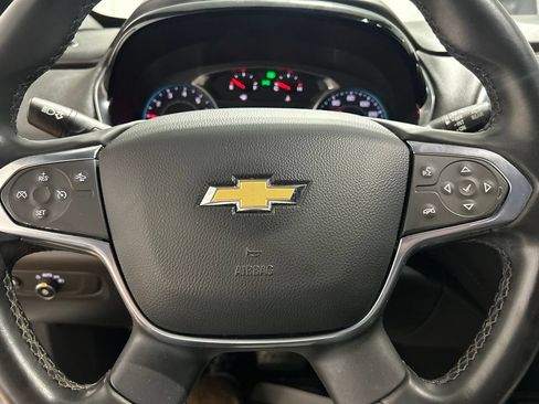 Used 2023 Chevrolet Traverse LT FWD image 28