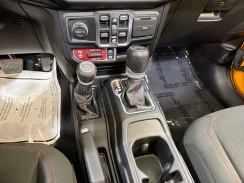 Used 2021 Jeep Wrangler Unlimited Rubicon image 21