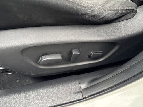 Used 2017 Nissan Rogue Sport SV image 21