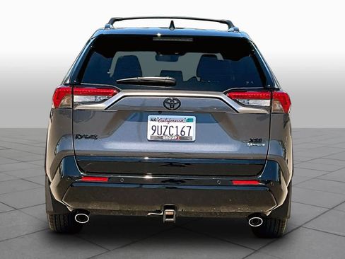 Certified 2025 Toyota RAV4 XSE AWD/4WD image 4