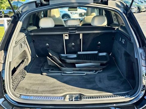 Used 2026 Mercedes-Benz GLC 300 4MATIC image 12