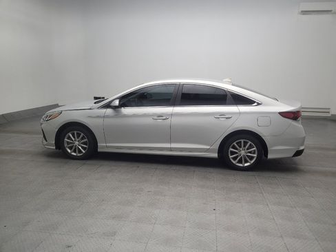 Used 2018 Hyundai Sonata SE FWD image 3