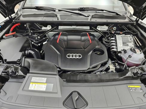 Used 2023 Audi SQ5 Premium Plus w/ Premium Plus Package AWD/4WD image 16