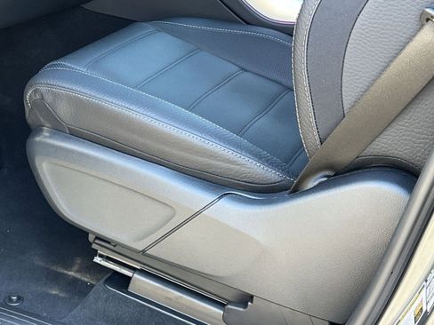 New 2026 Mercedes-Benz GLS 450 4MATIC image 12