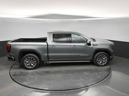 New 2026 GMC Sierra 1500 Denali w/ Denali Reserve Package AWD/4WD image 31
