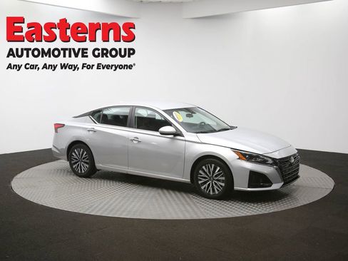 Used 2023 Nissan Altima 2.5 SV image 47