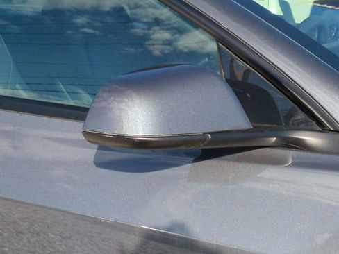 Used 2023 Tesla Model 3 Standard Range image 12