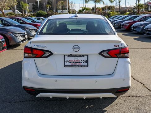 New 2025 Nissan Versa SR image 5