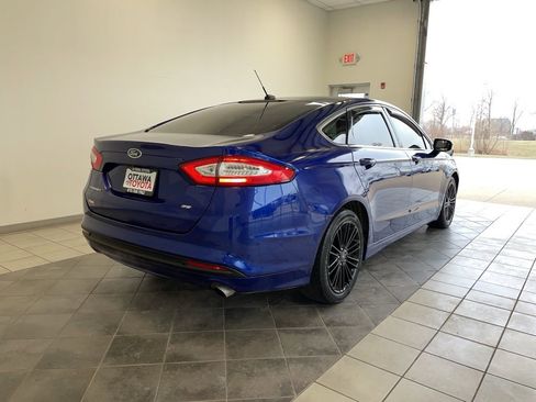 Used 2014 Ford Fusion SE w/ Equipment Group 202A image 5